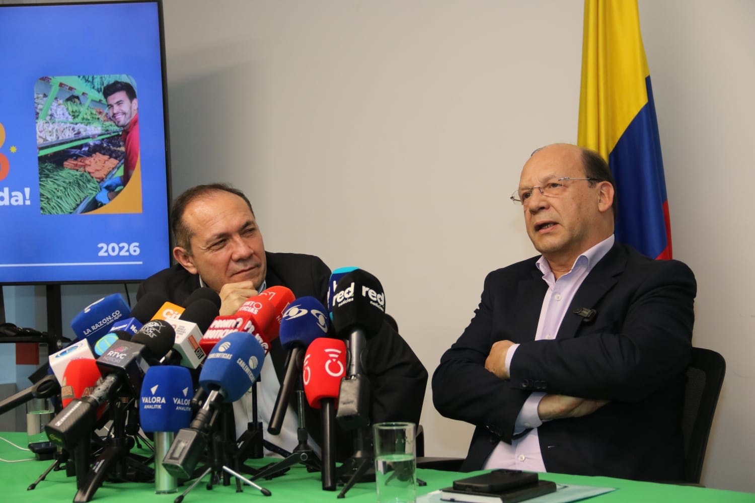 Triunfo de las y los trabajadores Se mantiene el aumento salarial acordado