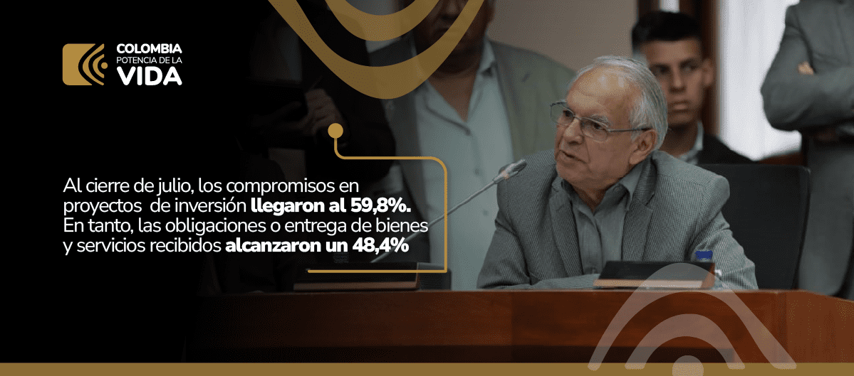 Imagen de Ricardo Bonilla hablando en conferencia